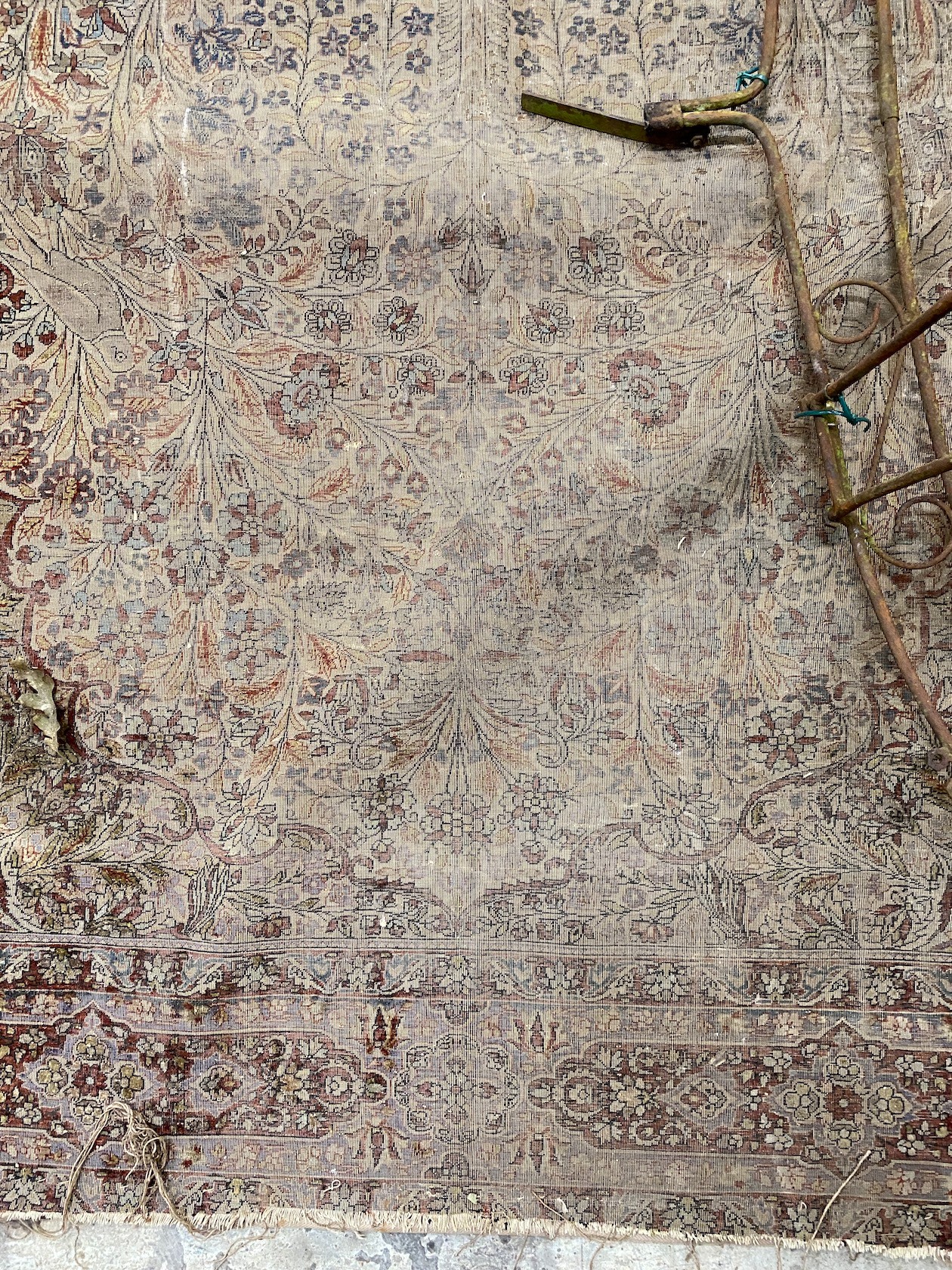 A Kashan silk medallion rug, worn in places, 194 x 134cm